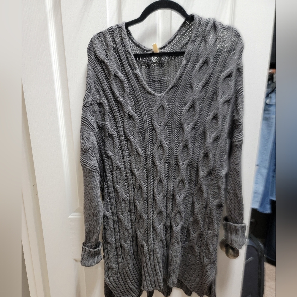 Gray Cable Knit Sweater/tunic